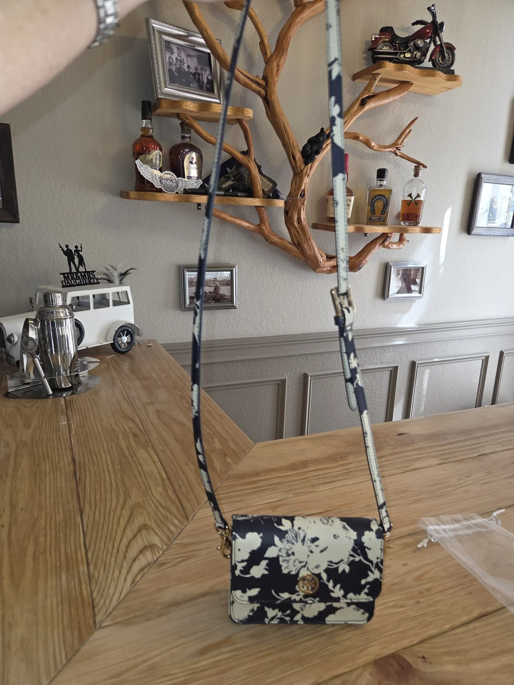 Tory Burch tory burch